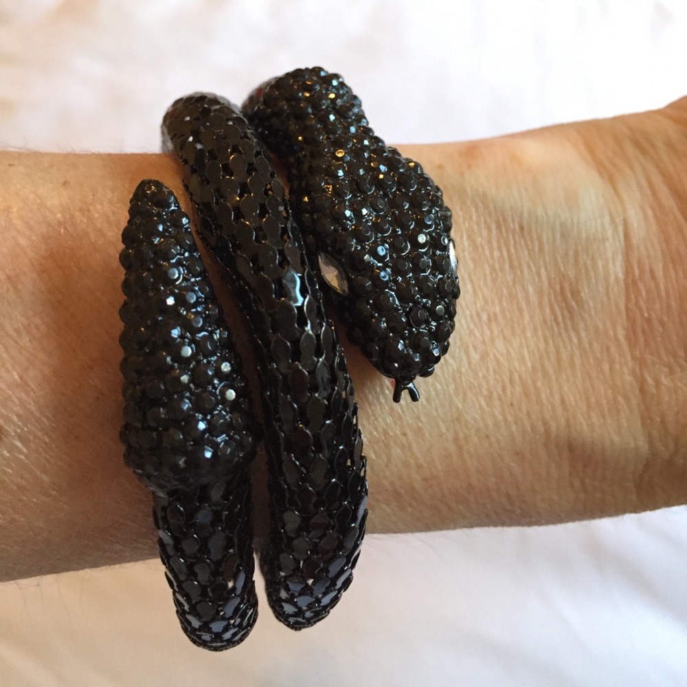Snake bracelet
